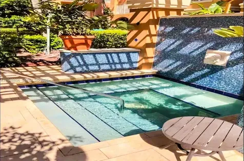 19701 E Country Club Drive Aventura FL 33180