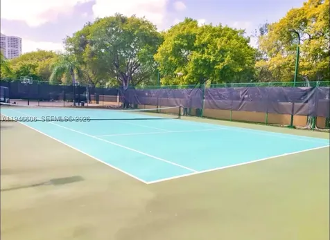 19701 E Country Club Drive Aventura FL 33180
