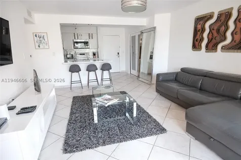 19701 E Country Club Drive Aventura FL 33180