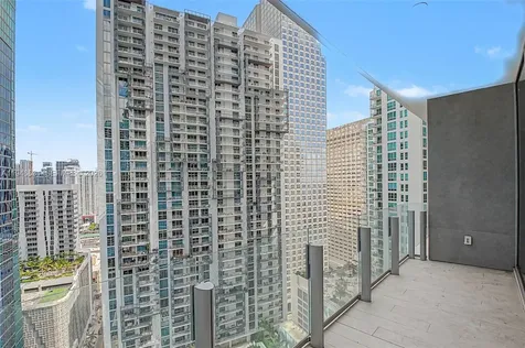 300 Biscayne Boulevard Way Miami FL 33131