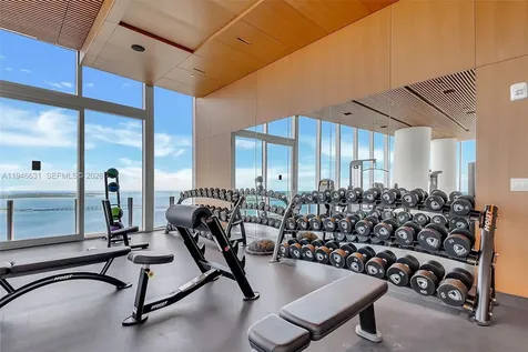 300 Biscayne Boulevard Way Miami FL 33131