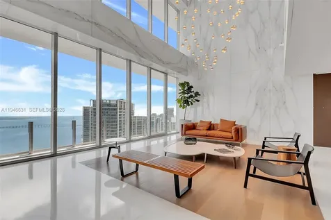 300 Biscayne Boulevard Way Miami FL 33131