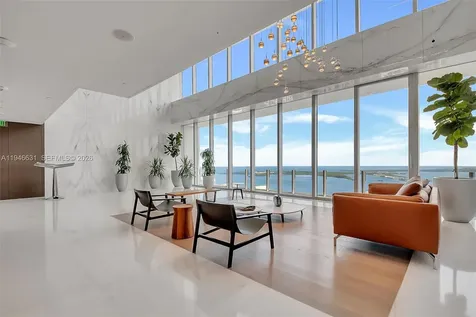 300 Biscayne Boulevard Way Miami FL 33131