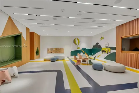 300 Biscayne Boulevard Way Miami FL 33131
