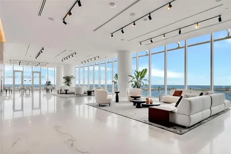 300 Biscayne Boulevard Way Miami FL 33131