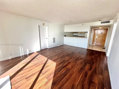 7601 E Treasure Drive North Bay Village FL 33141