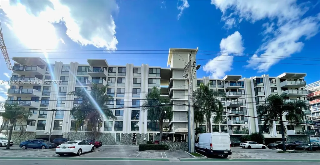 9800 W Bay Harbor Drive Bay Harbor Islands FL 33154