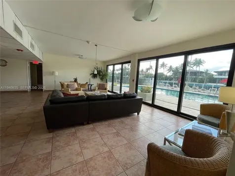 9800 W Bay Harbor Drive Bay Harbor Islands FL 33154