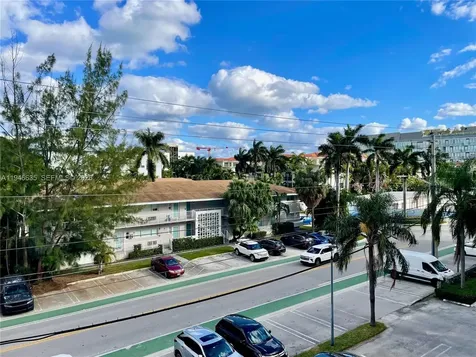 9800 W Bay Harbor Drive Bay Harbor Islands FL 33154