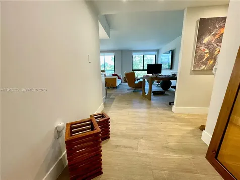 9800 W Bay Harbor Drive Bay Harbor Islands FL 33154