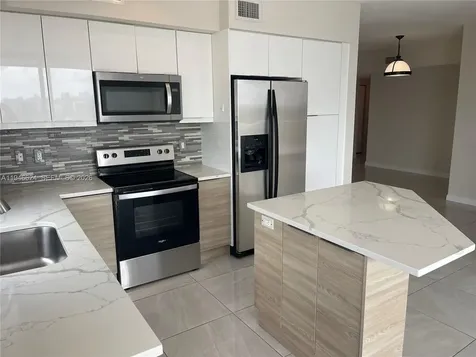 1745 E Hallandale Beach Boulevard Hallandale Beach FL 33009