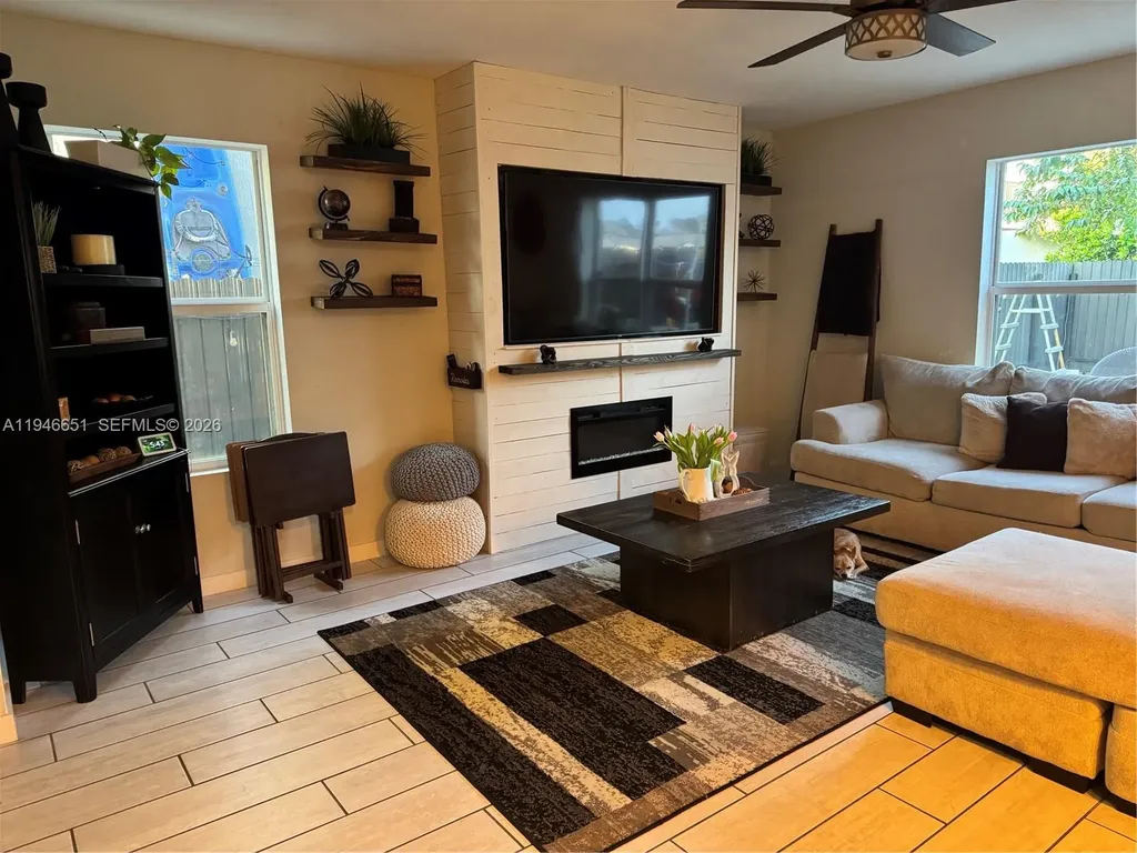 531 NE 6th Place Florida City FL 33034