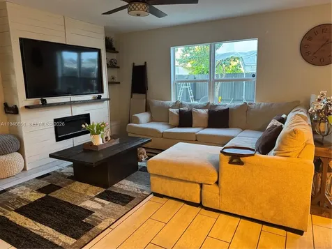 531 NE 6th Place Florida City FL 33034