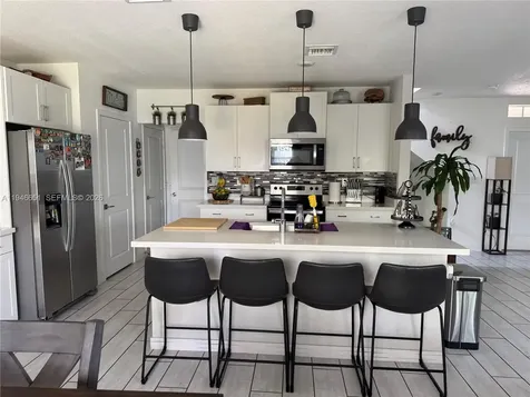 531 NE 6th Place Florida City FL 33034