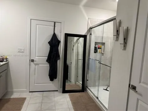 531 NE 6th Place Florida City FL 33034