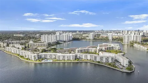 3010 Marcos Drive Aventura FL 33160