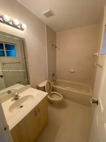 909 SW 6th Place Florida City FL 33034