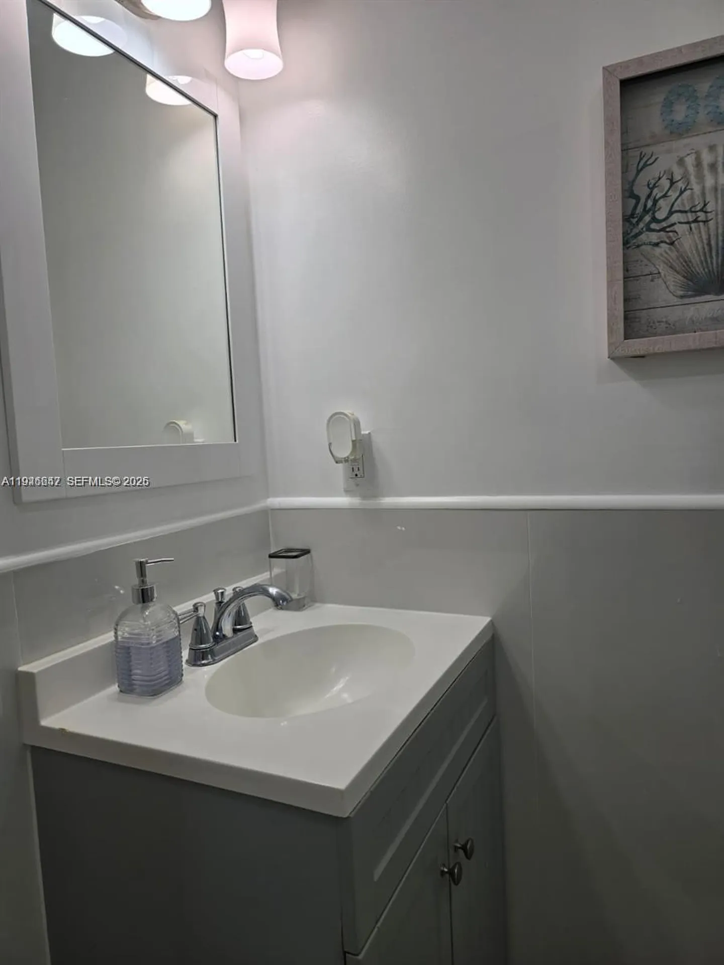 2733 Washington Street Hollywood FL 33020