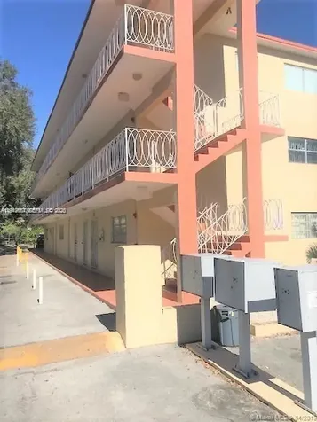 2441 NW 13th Street Miami FL 33125