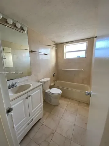 2441 NW 13th Street Miami FL 33125