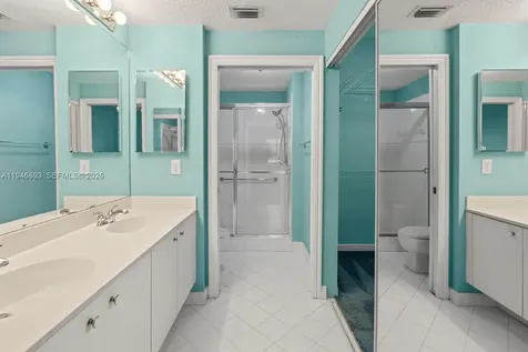 7623 Southampton Terrace Tamarac FL 33321