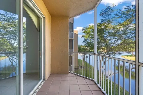 7623 Southampton Terrace Tamarac FL 33321