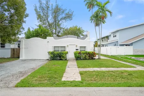 1726 Roosevelt Street Hollywood FL 33020