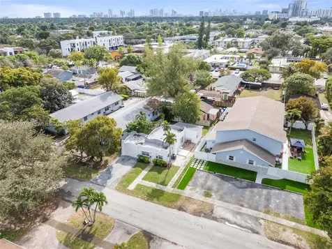 1726 Roosevelt Street Hollywood FL 33020