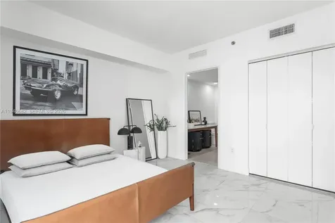 465 Brickell Avenue Miami FL 33131