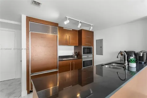 465 Brickell Avenue Miami FL 33131