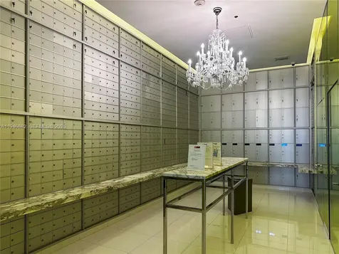 465 Brickell Avenue Miami FL 33131
