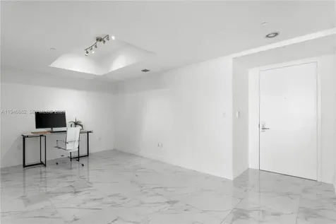465 Brickell Avenue Miami FL 33131