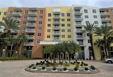 2775 NE 187th Street Aventura FL 33180