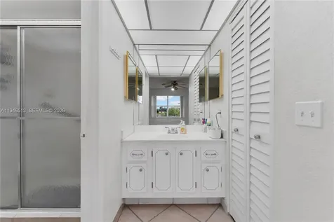 9721 Sunrise Lakes Boulevard Sunrise FL 33322