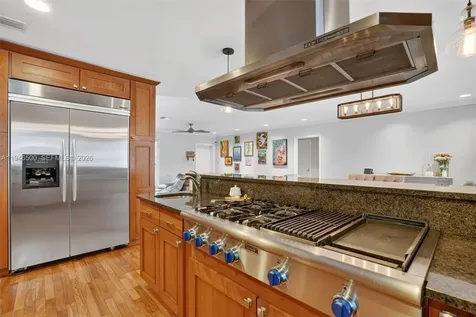 4710 Grant Street Hollywood FL 33021