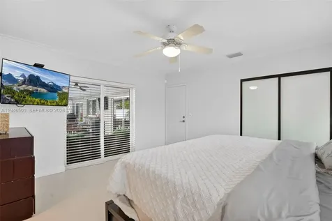 4710 Grant Street Hollywood FL 33021