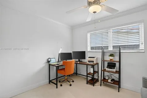 4710 Grant Street Hollywood FL 33021