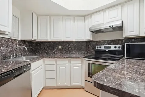 8363 Lake Drive Doral FL 33166
