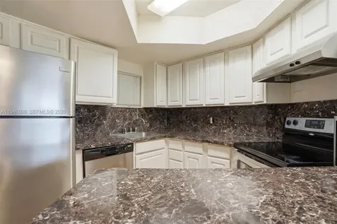 8363 Lake Drive Doral FL 33166
