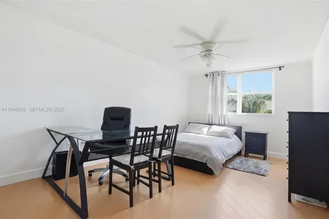 8363 Lake Drive Doral FL 33166