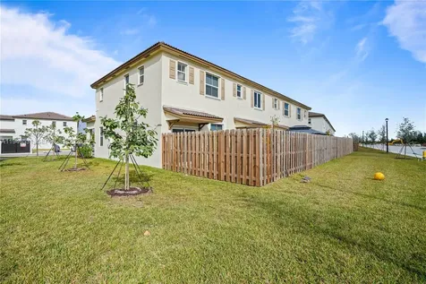 11919 SW 247 Terrace Homestead FL 33032