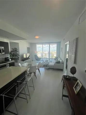 90 SW 3rd Street Miami FL 33130
