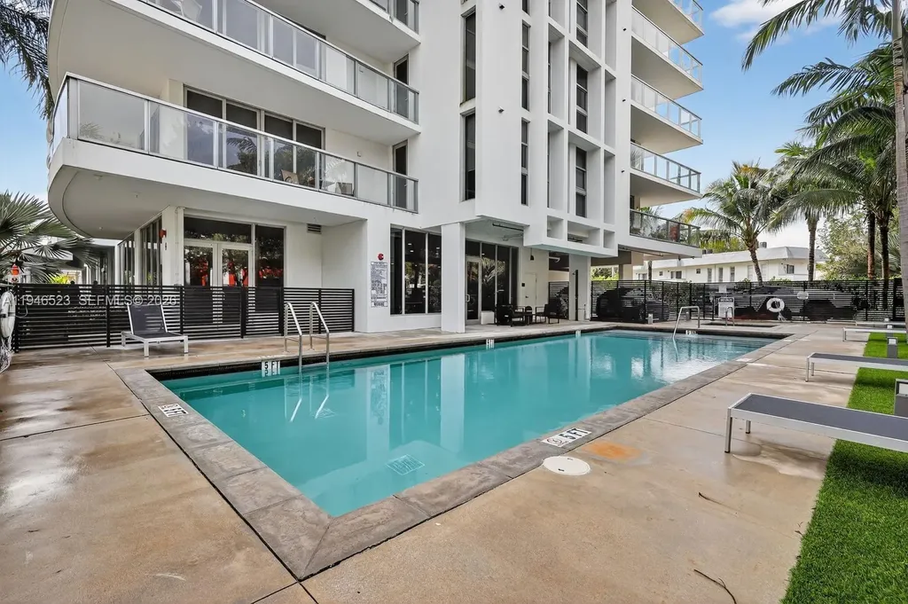 13800 Highland Drive North Miami Beach FL 33181
