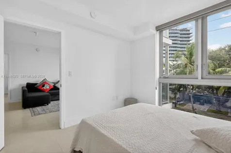 13800 Highland Drive North Miami Beach FL 33181