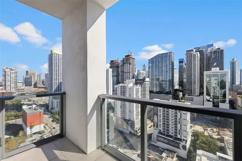 239 SW 9th Street Miami FL 33130
