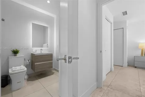 239 SW 9th Street Miami FL 33130