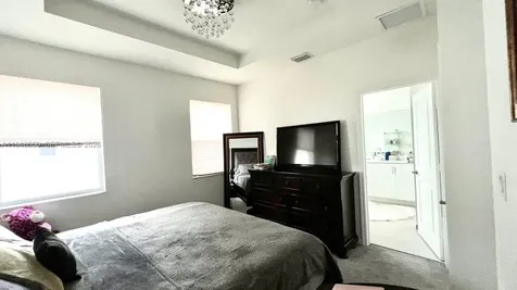 2677 SE 13th Court Homestead FL 33035