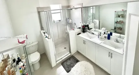 2677 SE 13th Court Homestead FL 33035