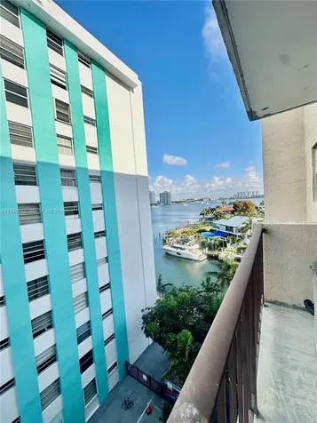 2903 N Miami Beach Boulevard North Miami Beach FL 33160