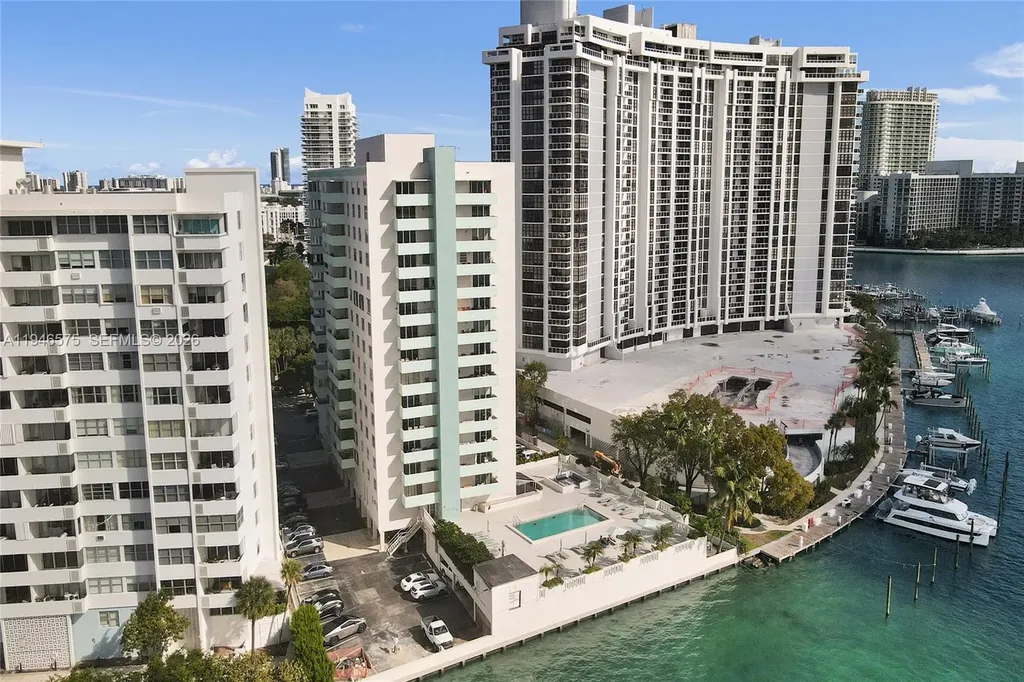 5 Island Avenue Miami Beach FL 33139